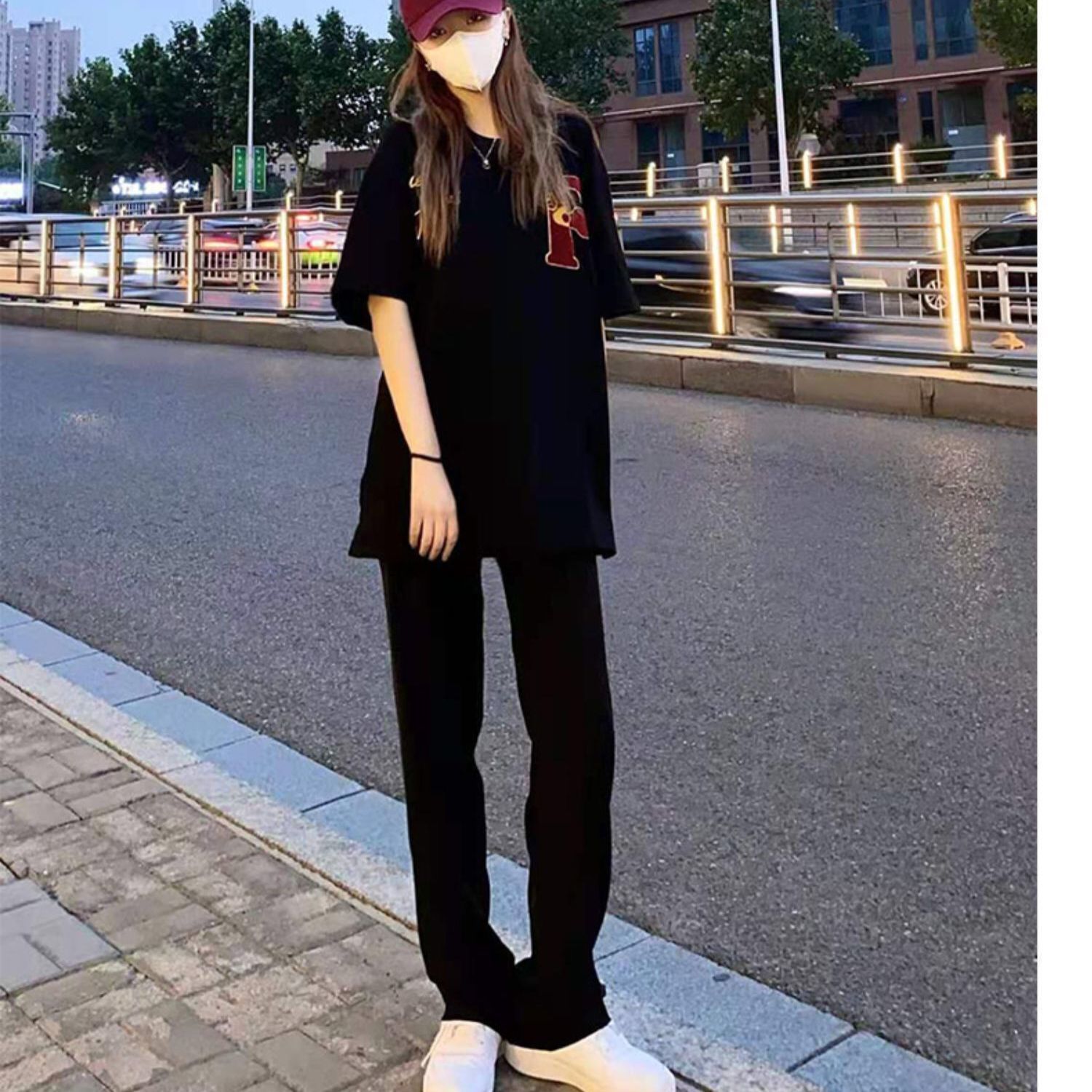 Flared Jeans Gothic Clothing H - огляд і ціна Summer Clothing Vibes